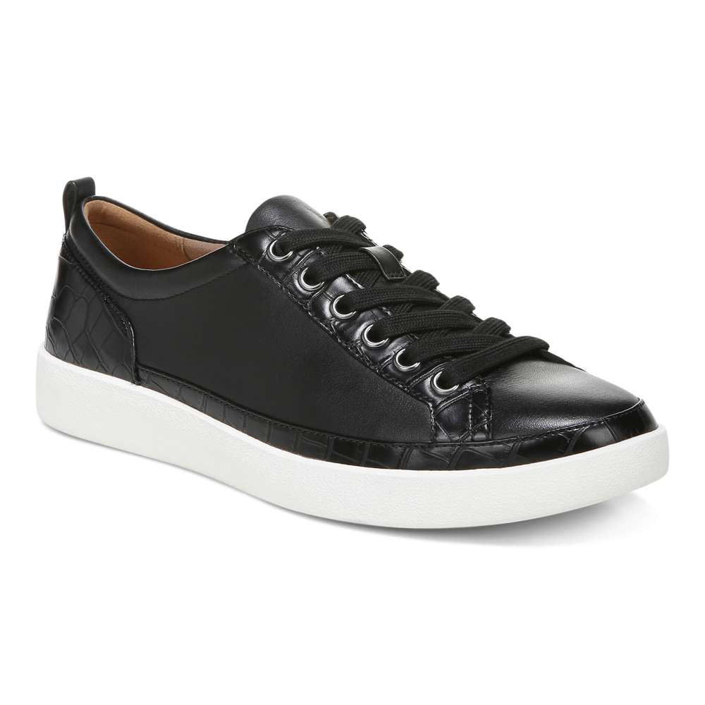 Winny Lace-Up Sneaker - Black