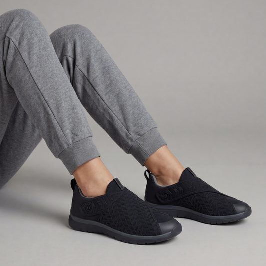 Lifestyle image for No. 84 Sport Double Depth Stretch - Black
