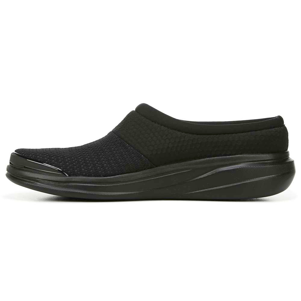 Carefree Slip-On - Black/Sand
