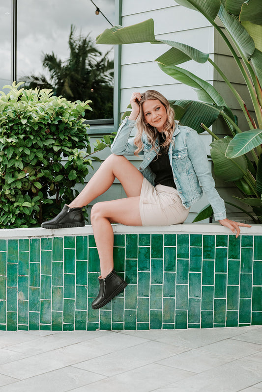 Lifestyle image for Leni Boots - Black