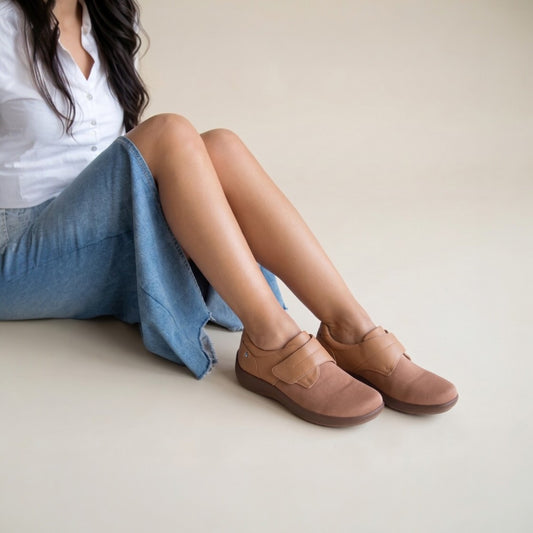 Lifestyle image for Porto Casual - Fawn